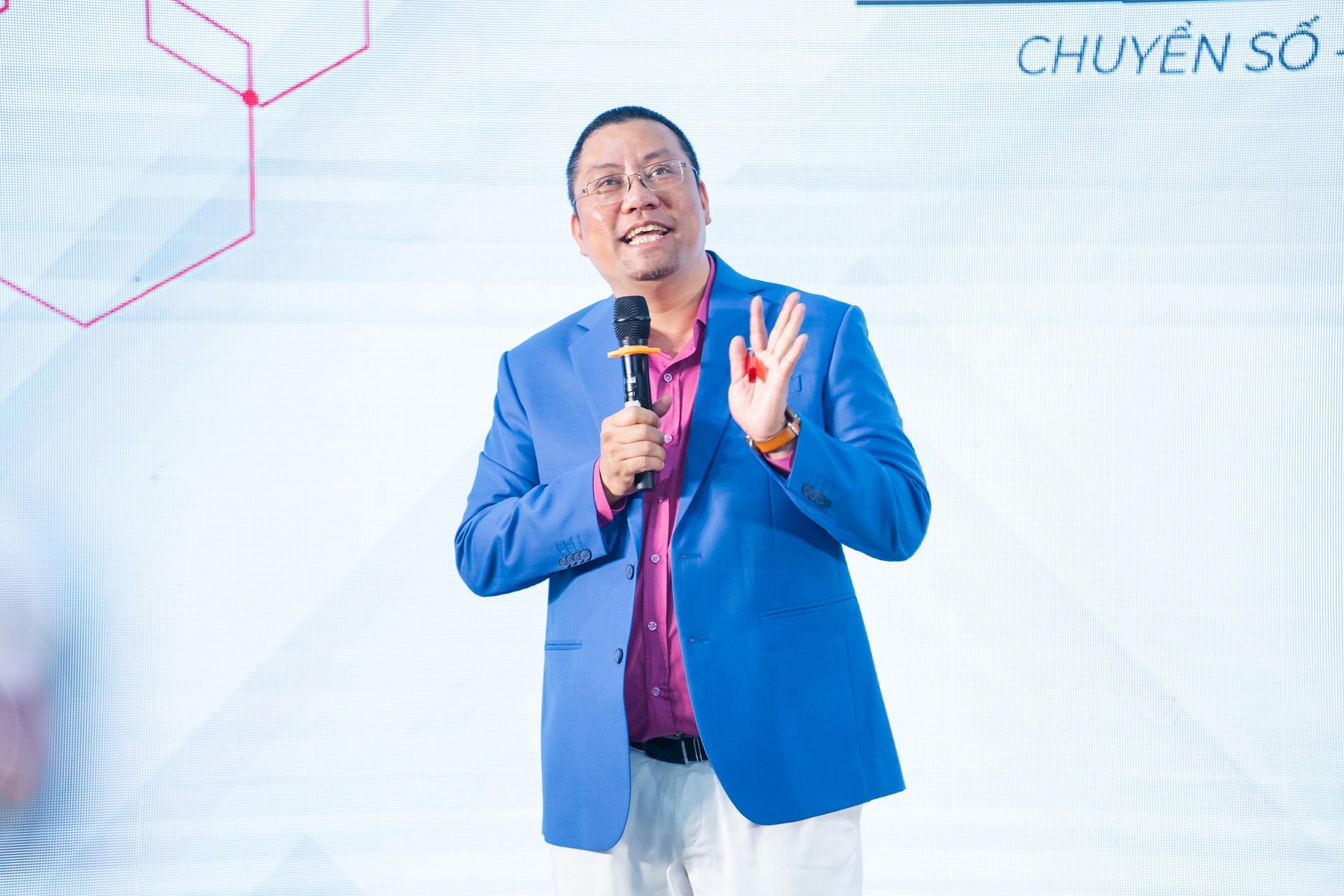 chuyen_gia_dinh_thanh.jpg
