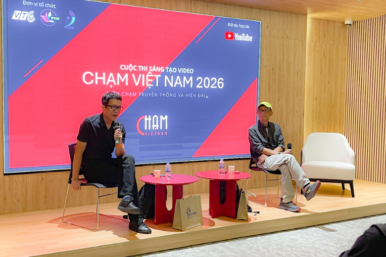 "Chạm Việt Nam 2026": Trang bị "bí kíp" kể chuyện văn hóa cho Top 100 thí sinh xuất sắc