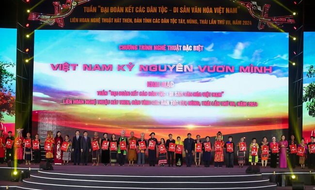 Phát huy sức mạnh văn hóa dân tộc trong phát triển đất nước hiện nay - Ảnh 1.