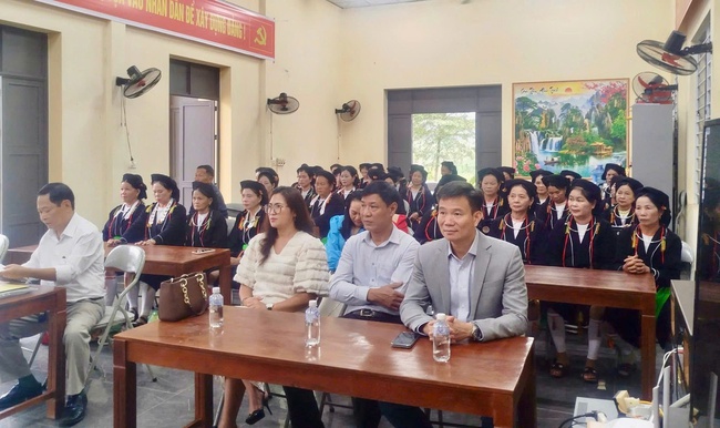 Bảo tồn truyền dạy hát Soọng Cô cho đồng bào dân tộc Sán Dìu xã Đại Đình, Phú Thọ. - Ảnh 1.