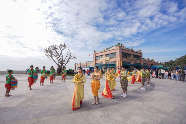 Tây Ninh hướng dẫn triển khai nội dung phổ biến, giáo dục pháp luật và trợ giúp pháp lý thuộc Chương trình mục tiêu quốc gia về phát triển văn hóa - Ảnh 1. Tây Ninh hướng dẫn triển khai nội dung phổ biến, giáo dục pháp luật và trợ giúp pháp lý thuộc Chương trình mục tiêu quốc gia về phát triển văn hóa - Ảnh 1.
